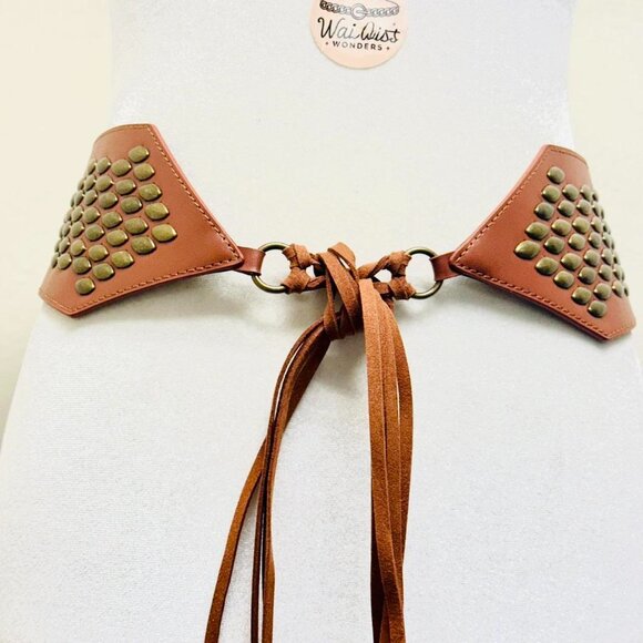 Y2K 2000s style Brown leather belt with gold studs and fringe - Picture 1 of 6